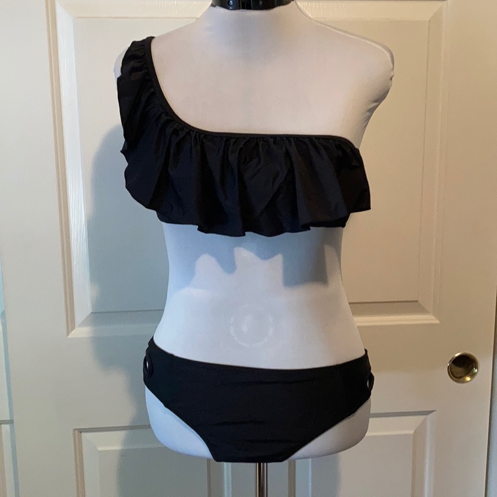NWT One Shoulder Ruffle Bikini - Picture 2 of 6